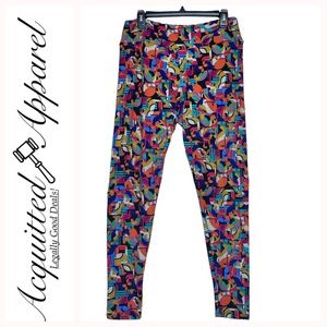 LuLaRoe Tall & Curvy Abstact Pelican Parrot Leggings